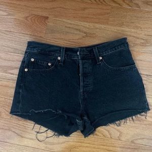Levi’s 501 black shorts